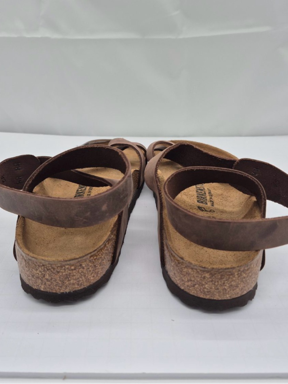 Birkenstock 42 - YARA Sandals Habana Brown 100% Oiled Leather Ankle Strap NWT - Picture 4 of 9